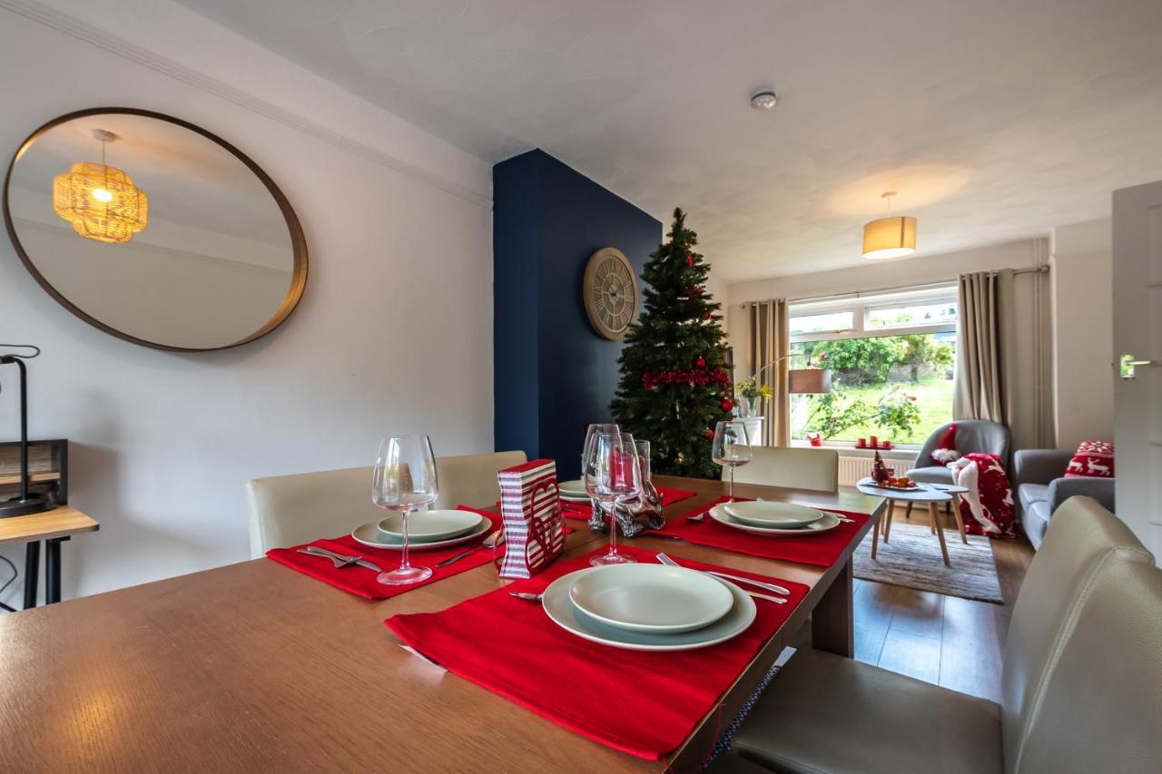 סאות'המפטון 3 Bedrooms House Ideal For Long Stays! מראה חיצוני תמונה